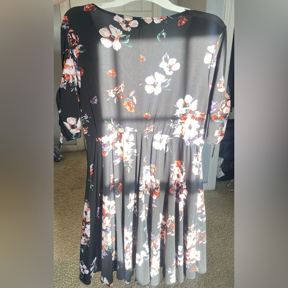 Torrid black floral studio knit drawstring sleeve dress! - Picture 4 of 5